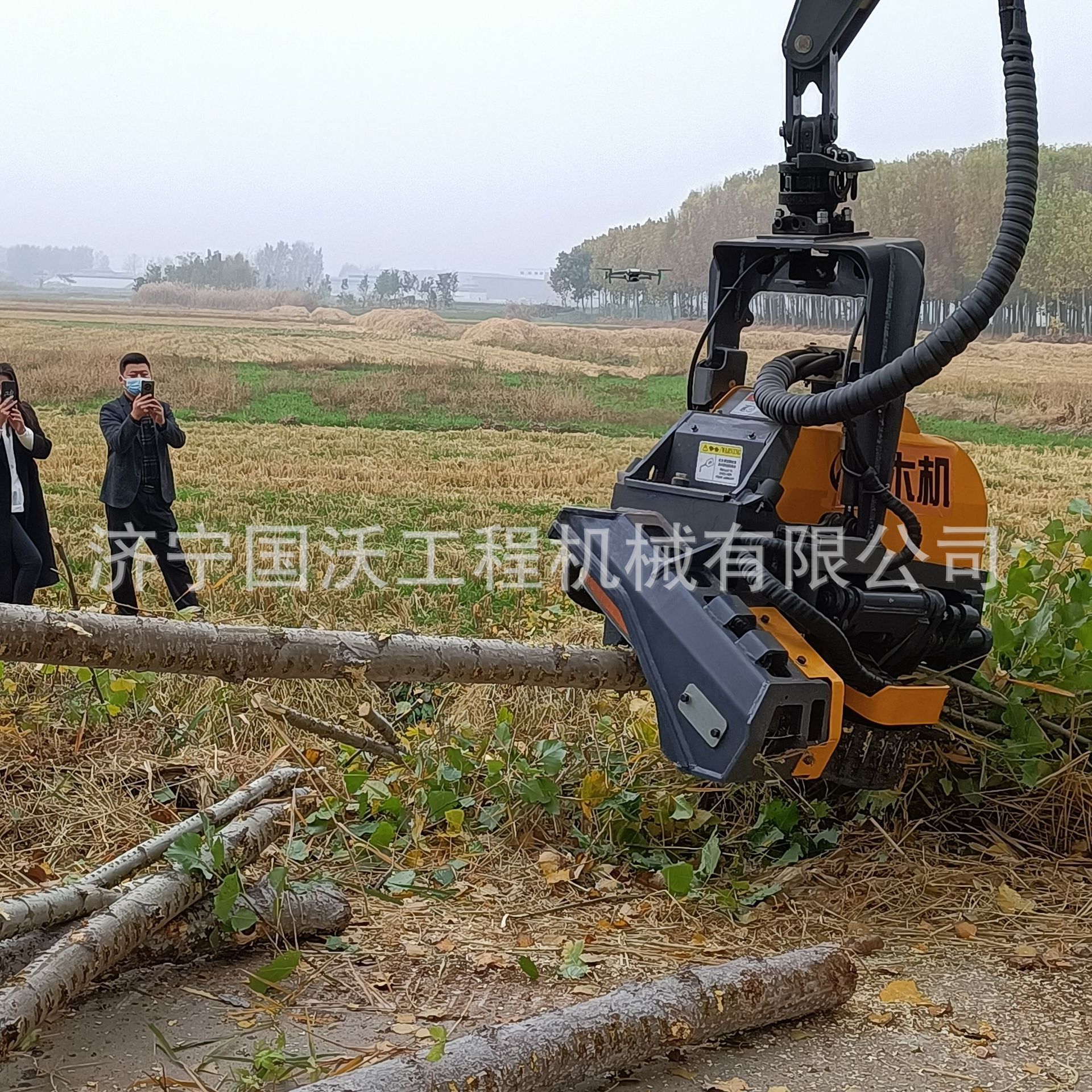 全自动树木伐木机 挖机改装伐树机视频 农用伐树抓木机
