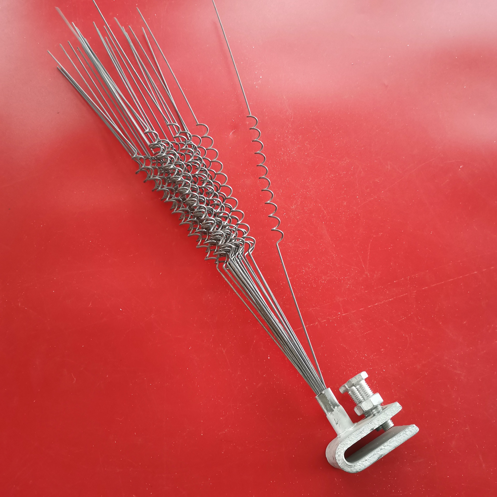 防鸟刺 电力针式防鸟金具  螺旋式U型螺栓式防鸟刺 夹板式防鸟刺