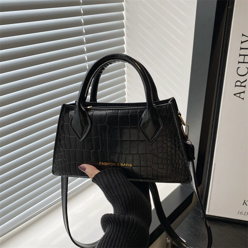 Текстура минималистская модная сумка 2024 осень-зима новая сумка на плечо