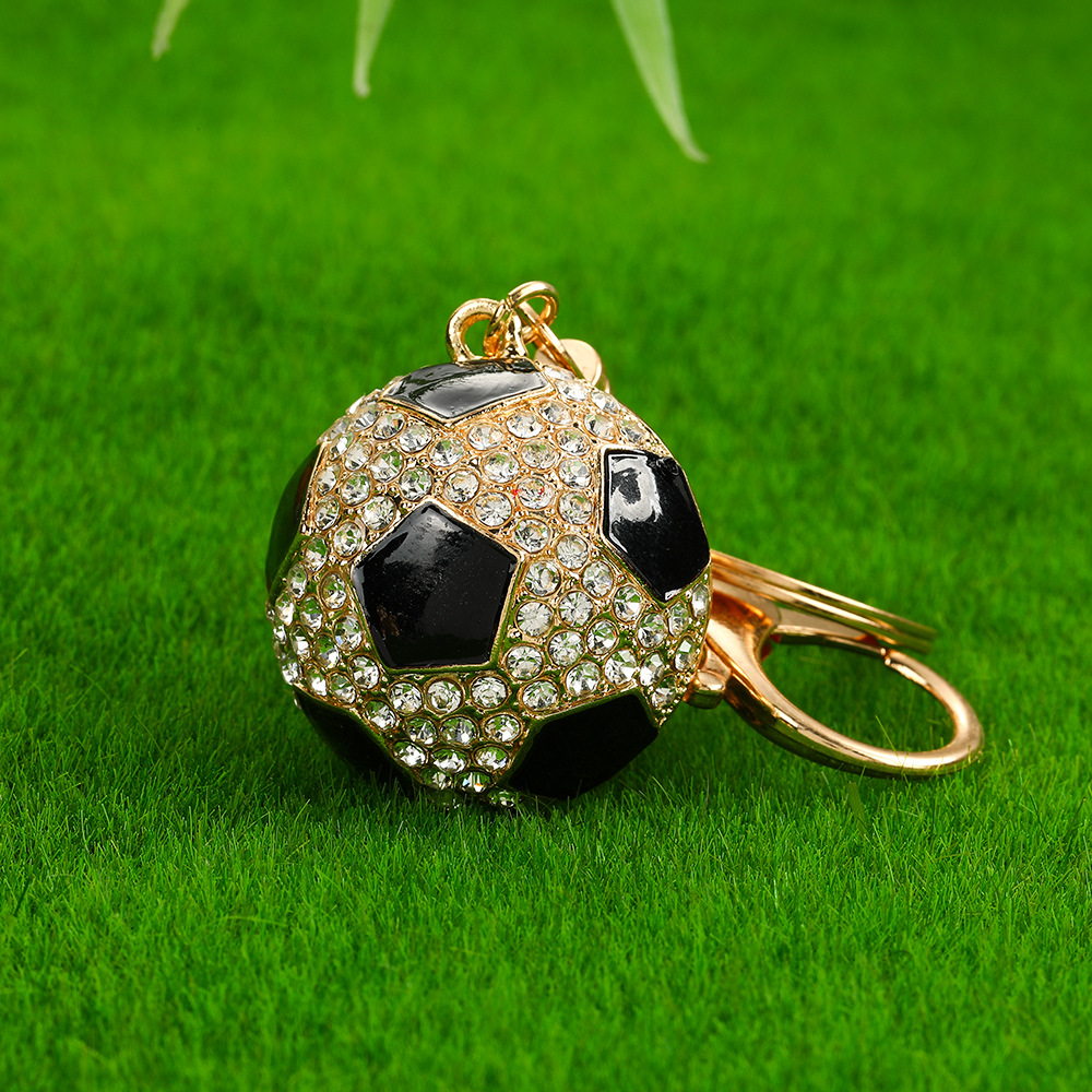 Personalised Football Keychain With Full Diamond World Cup Design_voghion.com