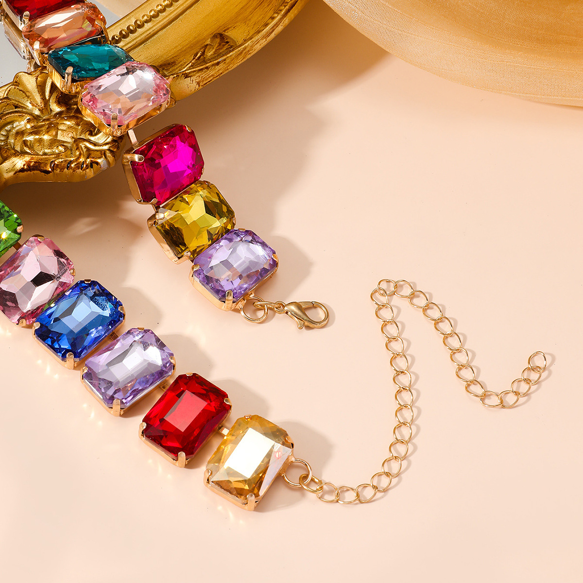 Sweet Geometric Artificial Crystal Ferroalloy Cable Chain Choker Wholesale display picture 13