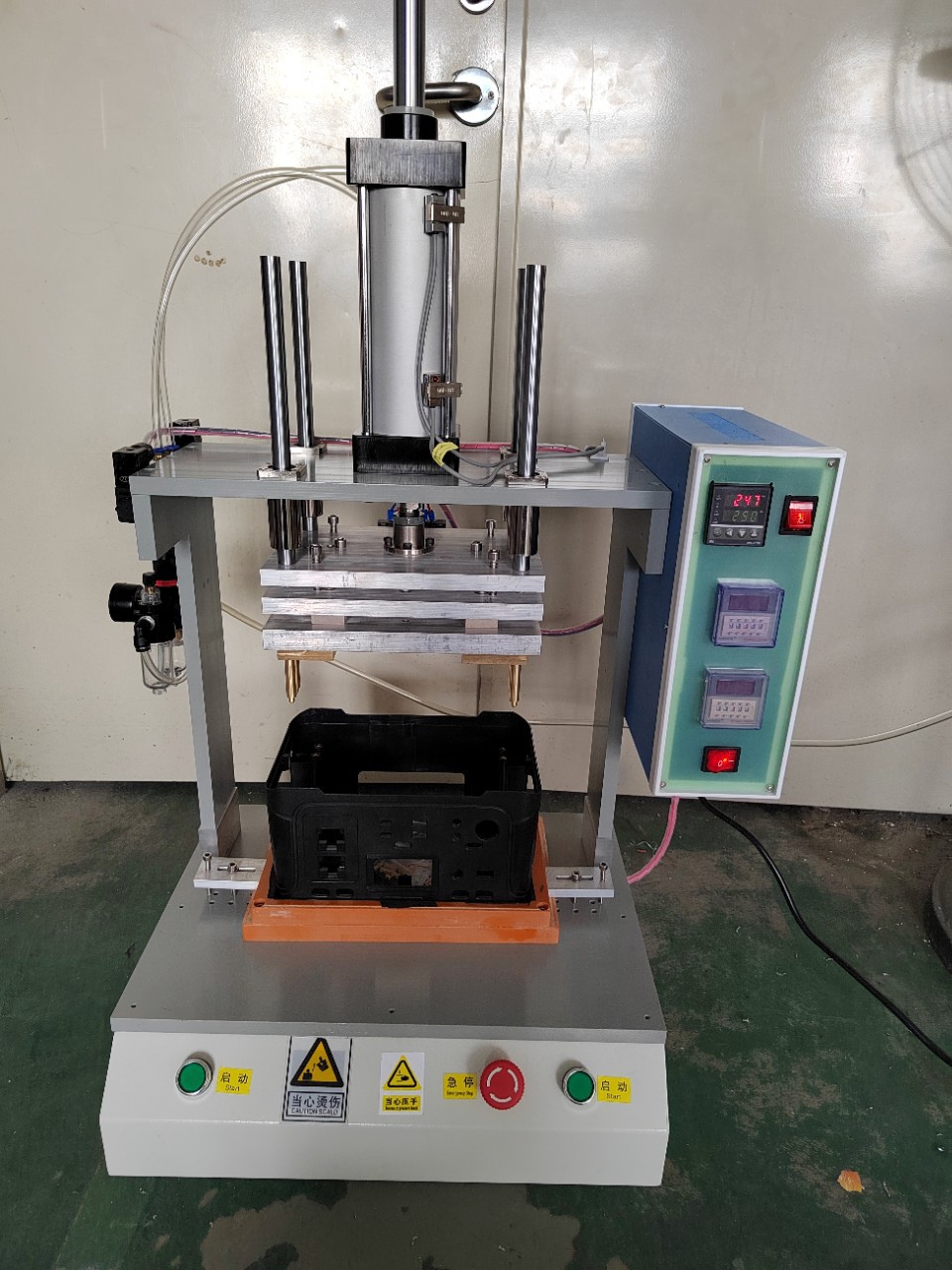 塑胶铜螺母热压机恒温保压塑胶压合热熔铆接塑胶非标热压机