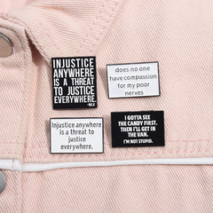 跨境新款英文字母趣味短句系列幾何形金屬胸針個性高檔百搭裝飾扣