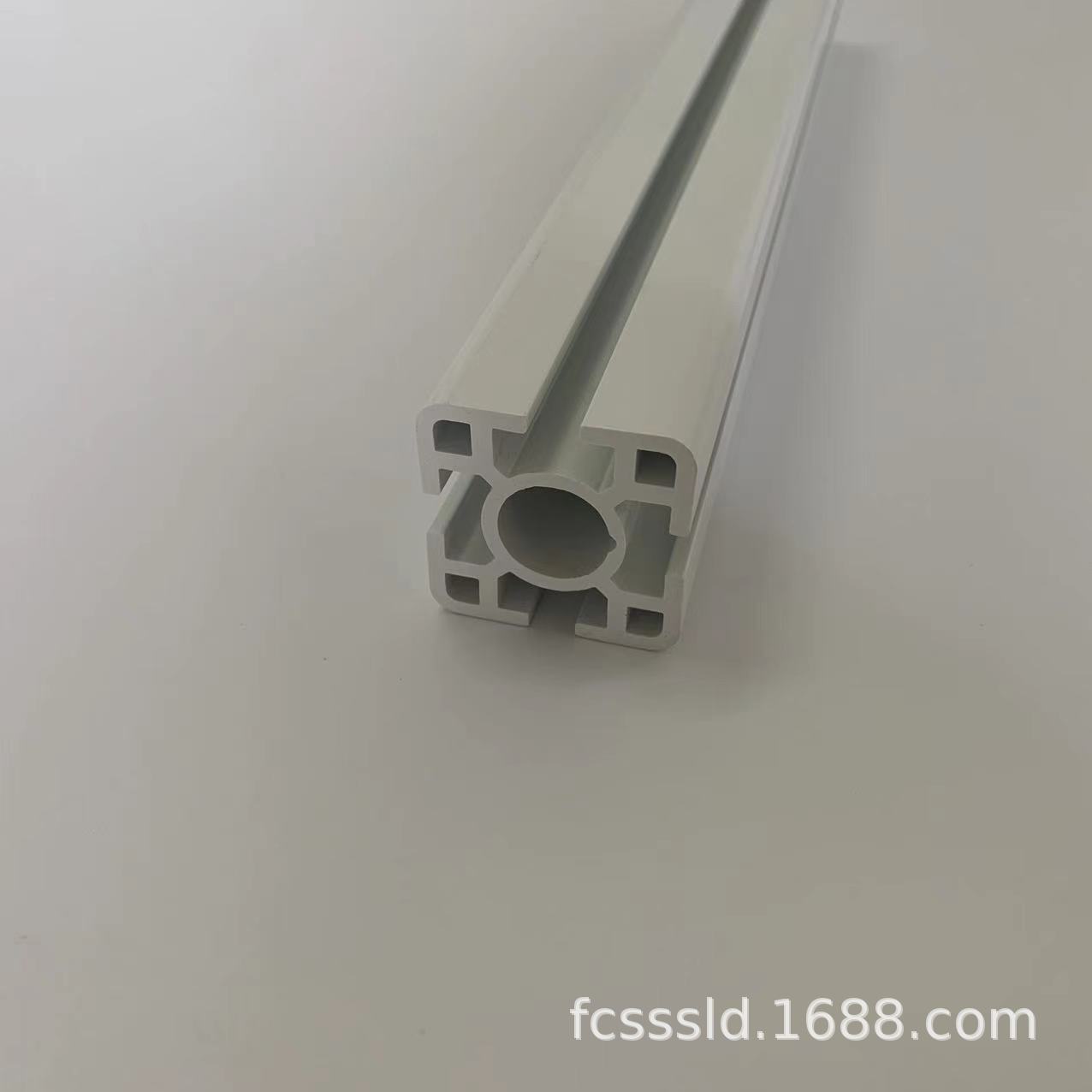 PVC型材 门窗异型材强度高 韧性好 U型槽条 PVC卡条 封闭条