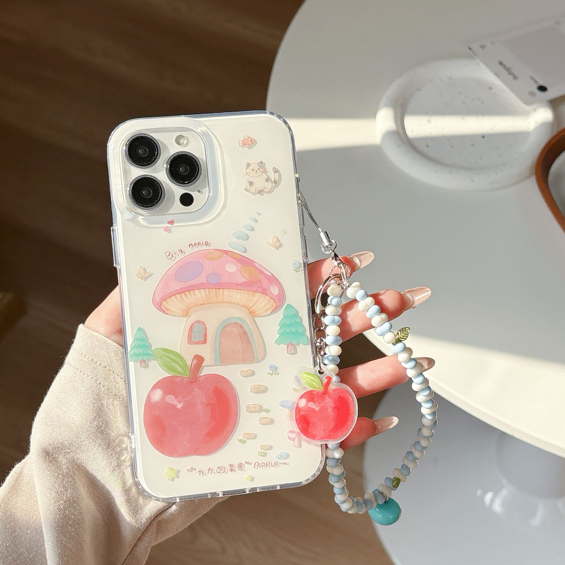 Fun lindo graffiti hongo Apple para iPhone15/16 funda para teléfono móvil 14Pro femenino 16ProMax nuevo 13
