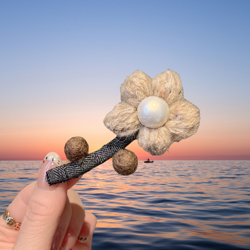 Korean-Style Sweet Wool Felt Flower Ball Hairpin for Women, High-End, Elegant and Versatile, One-Line Clip, Side Clip, Broken Hairpin
