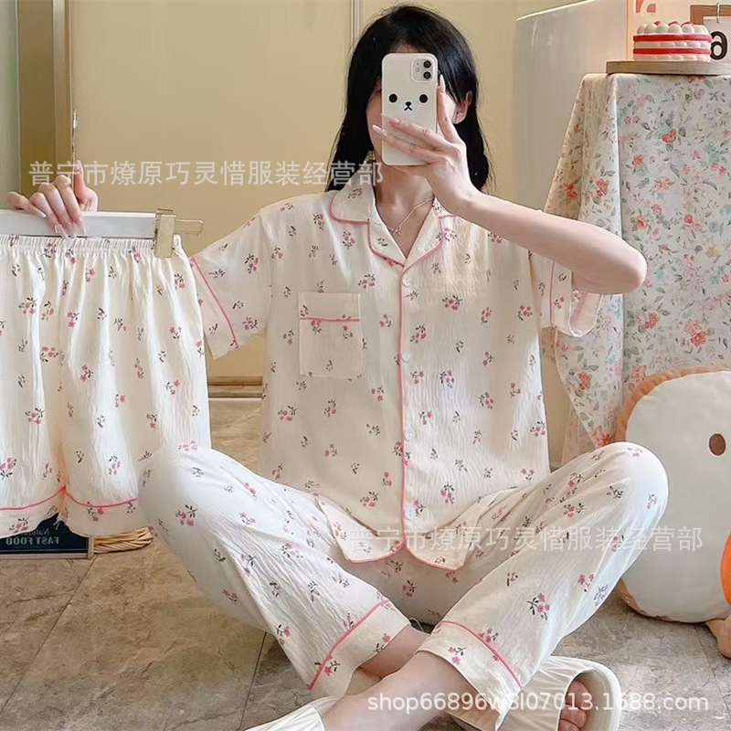 Red famosa nuevo pijama de mujer nubes de verano algodón pantalones cortos de manga corta pantalones largos de tres piezas de dibujos animados set de ropa para el hogar