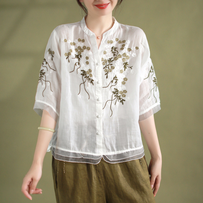 2025年夏の新型中国風刺繍ラミー麻シャツ女性のゆるい欧根紗は五分袖の上着をつなぎ合わせた|undefined