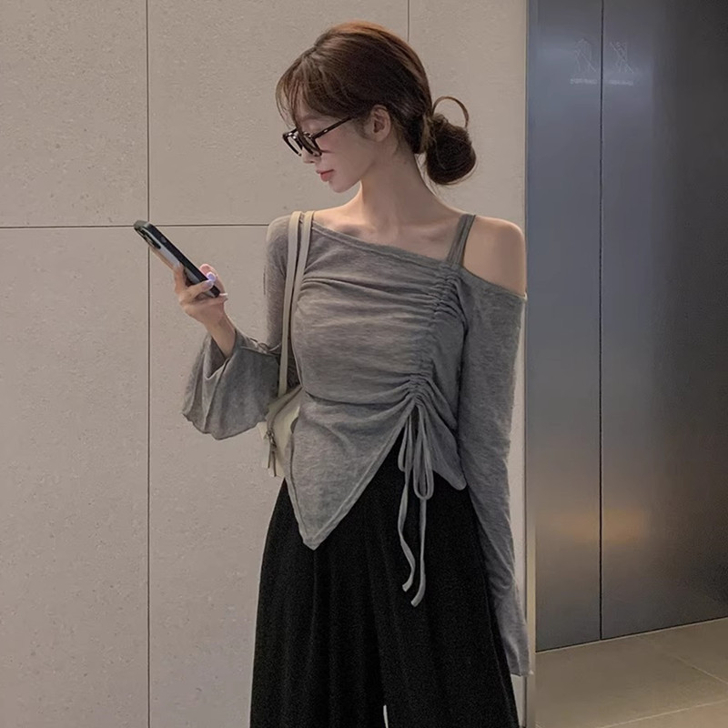 South Korea Dongdaemun 2025 New Fashion All-match Temperament Charm Shoulder Pleated Lace Lotus Leaf Sleeve Comfortable T-shirt South Korea Dongdaemun 2025 New Fashion All-match Temperament Charm Shoulder Pleated Lace Lotus Leaf Sleeve Comfortable T-shirt