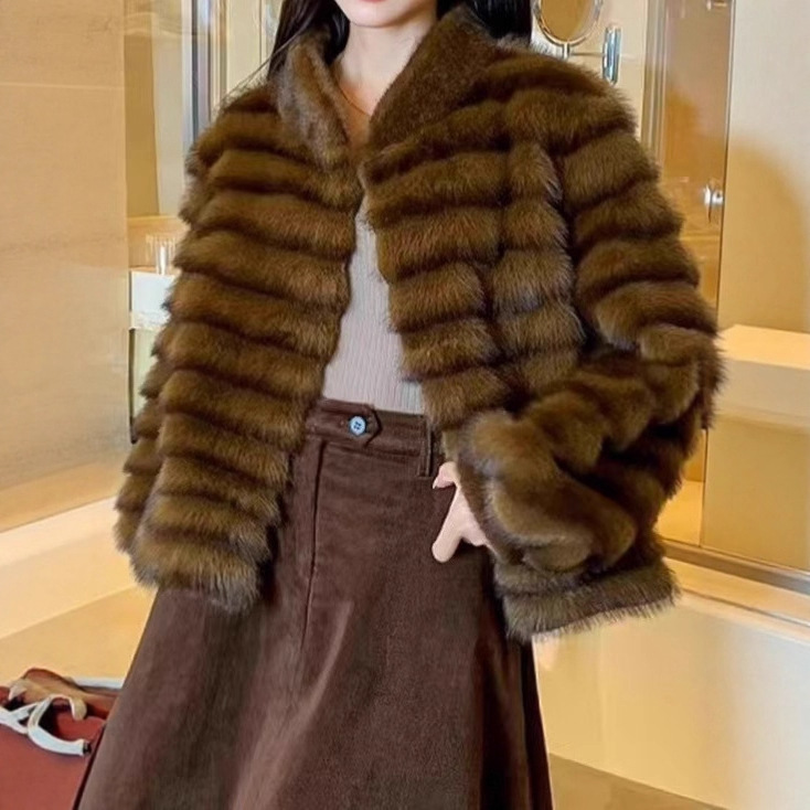 New Autumn Eco-Friendly Totoro Plush Fur Coat for Women, New Faux Fur Integrated High-End Short Coat