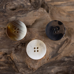 Off-white amber-colored leopard-print women's coat, tailored coat with resin buttons and black clasps