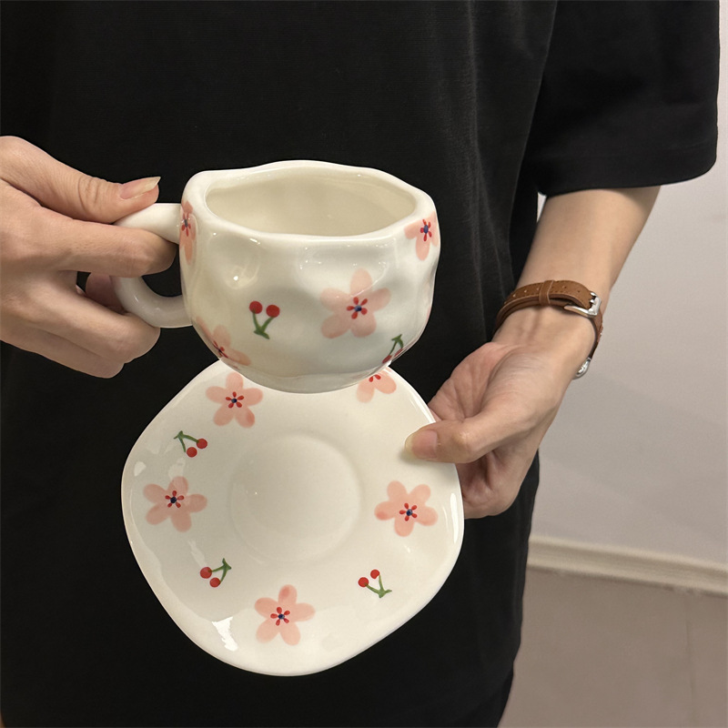 260g Weight Water Bottles Kitchen and drinking utensils 1 Piece Quantity Daily Occasion ceramics Material Heart Shape, Flower, Bow Knot Pattern Cute Style Cute Heart Shape Flower Bow Knot Ceramics Water Bottles 1 Piece 14