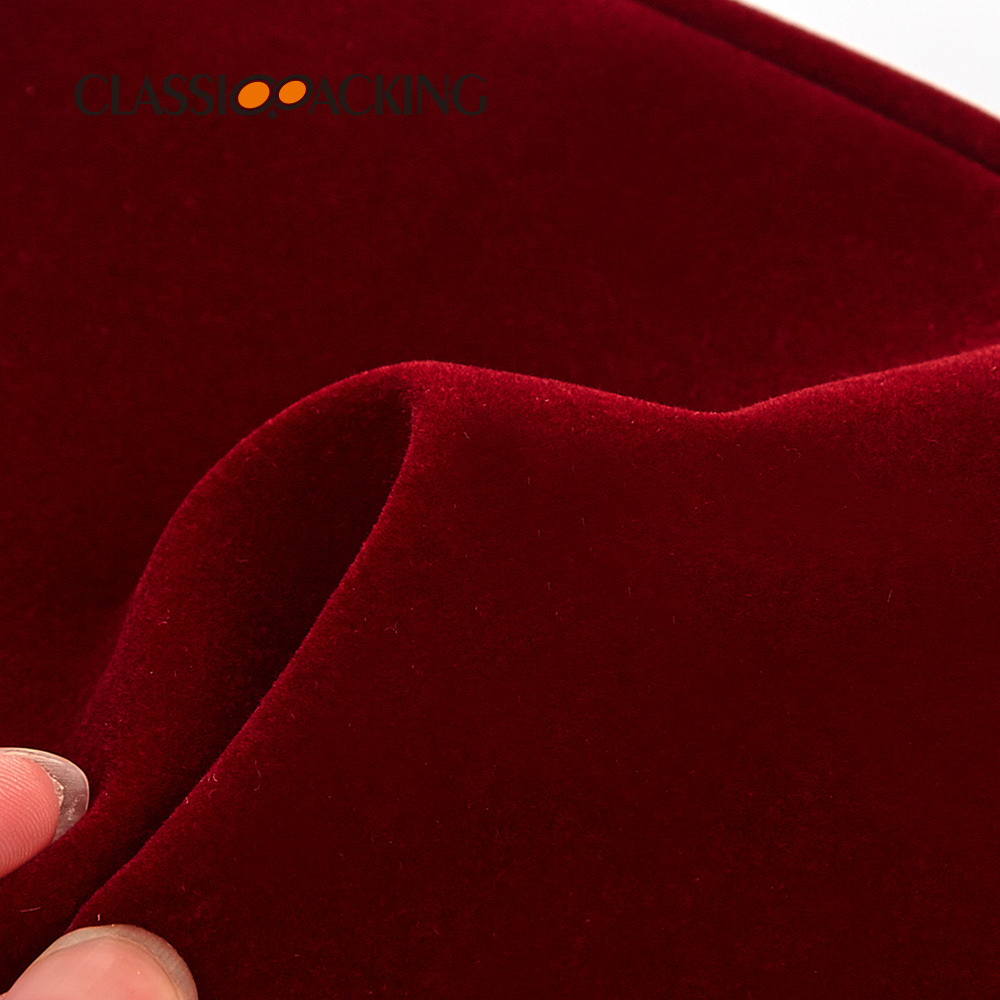 Venta al por mayor de fábrica de franela bolsa de cosméticos cena bolsa de almacenamiento de maquillaje de mano bolsa de almacenamiento de cremallera de gran capacidad LOGO se puede agregar