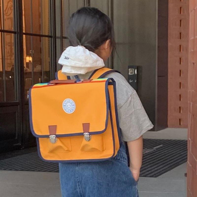 Mochila de estudiante de estilo universitario británico retro Mochila de gran capacidad para niños y niñas Mochila de viaje ligera nueva