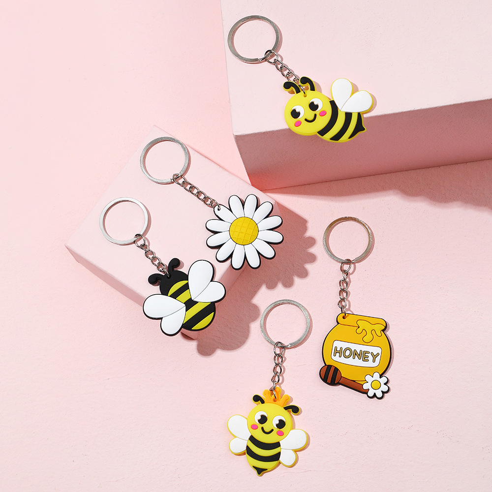 Cute Flower Bee Keychain display picture 1