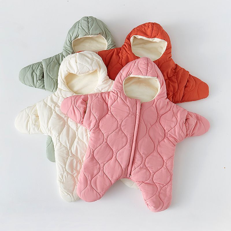 Children's sleeping bag, warm duvet