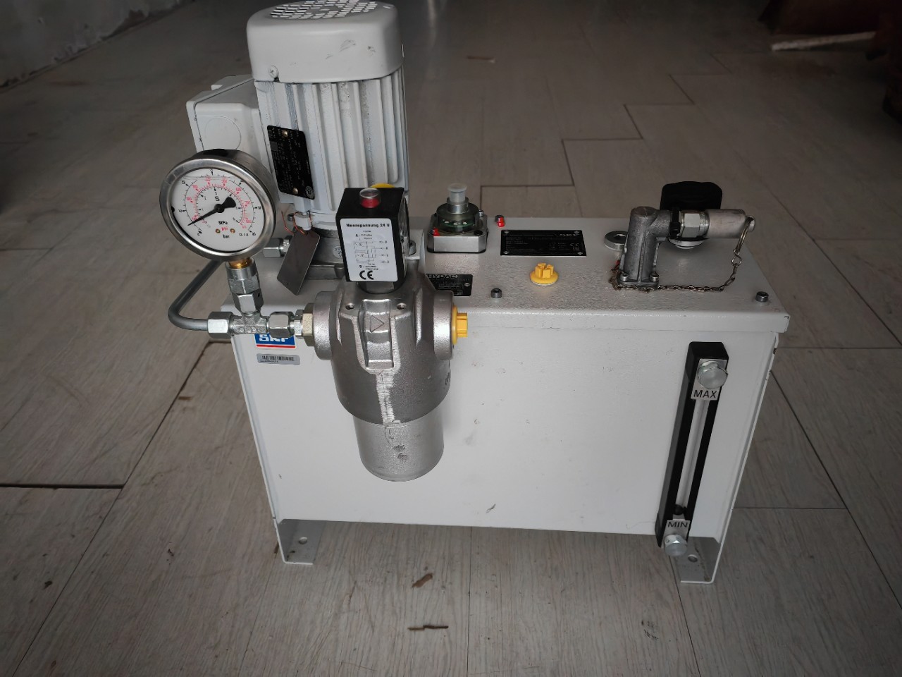 SKF VOGEL 褔鸟电动自动润滑泵 MFE5-BW16-V59A3+1FW