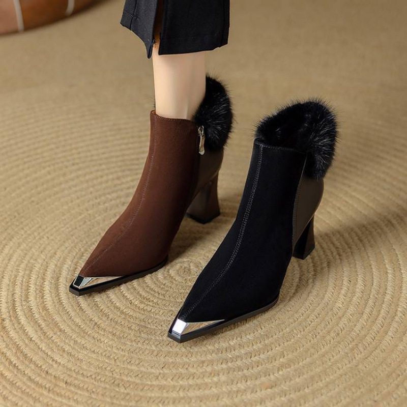 Genuine Leather Metal-Tipped High-Heeled Short Boots 2025 New Popular Style Elegant Pointed Toe Mink Fur-Trimmed Chunky Heel Ankle Boots Genuine Leather Metal-Tipped High-Heeled Short Boots 2025 New Popular Style Elegant Pointed Toe Mink Fur-Trimmed Chunky Heel Ankle Boots