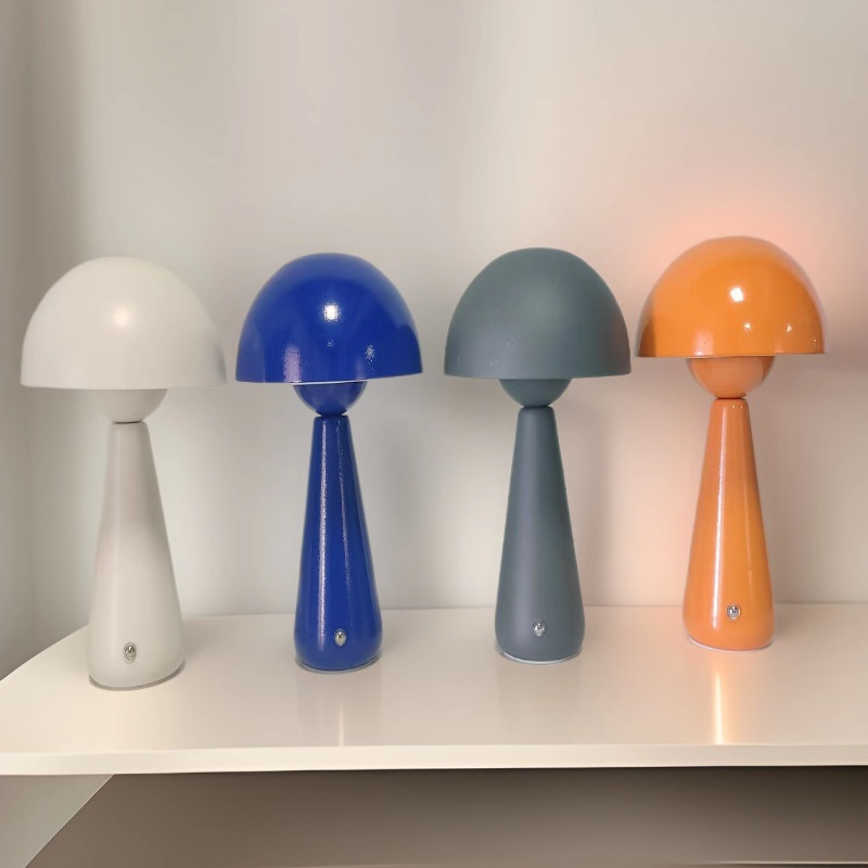 Nuevo hogar bar oficina dormitorio hongo carga USB ambiente inalámbrico luz de noche cama de dormitorio lámpara de mesa