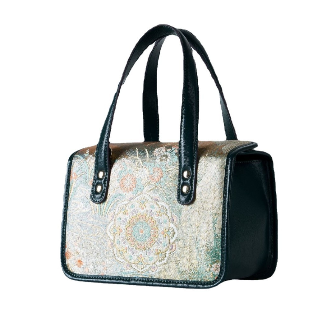 2022 New Banquet Evening Bag For Women, Ethnic Style Top Grain Cowhide Shoulder Bag With Tassel, In Stock - Thumbnail 5