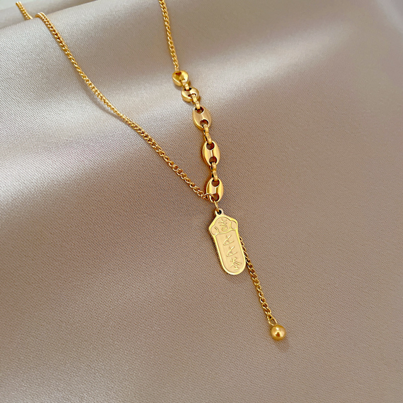 Collar minimalista de cadena con diseño de nariz de cerdo oro_voghion.com