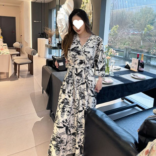 �d�I�B��ȹ��ʽ�߼���Ů�ĕr���黨�������p����