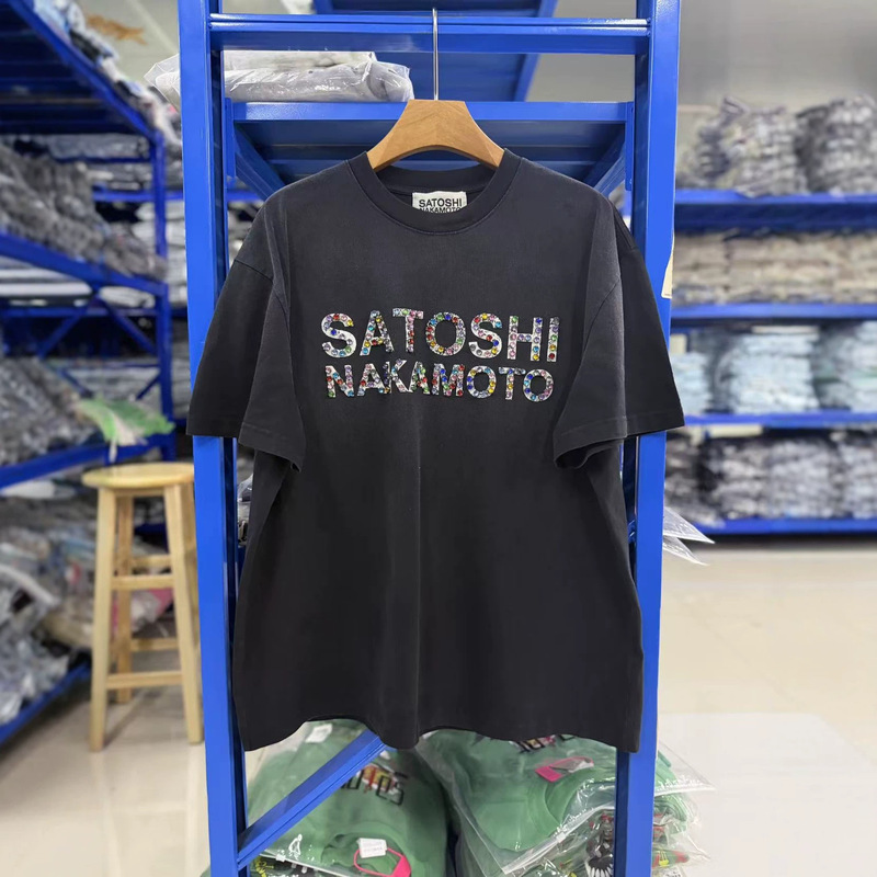 Satoshi Nakamoto 26Ss “Studded Logo” Washed and Distressed Short-Sleeved T-Shirt Satoshi Nakamoto 26Ss “Studded Logo” Washed and Distressed Short-Sleeved T-Shirt