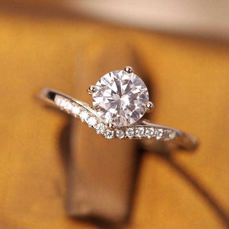 Princess crown women's ring