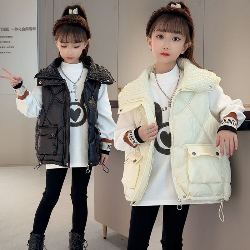 Korean style warm vest for girls, no washing required, new winter style for medium and large children, fashionable and versatile, thickened outerwear.