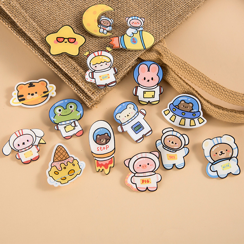 新型日韓かわいいアニメピンのアクリルブローチ卸売り宇宙飛行士宇宙飛行士バッジのアクセサリー|undefined