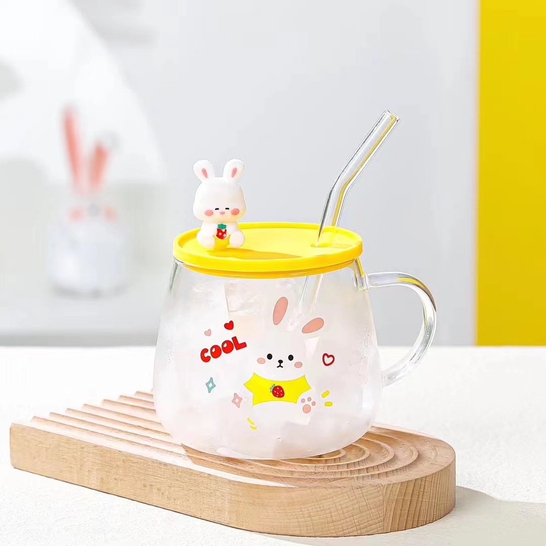 Creativo lindo conejo de dibujos animados de vidrio taza de agua regalo personalizado taza de paja de alto aspecto simple muñeca taza