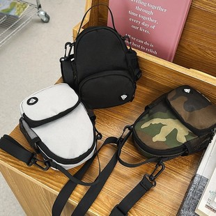 ������ʿ�����\��С�����μ�б��������e����С�A���p���֙C��Ů