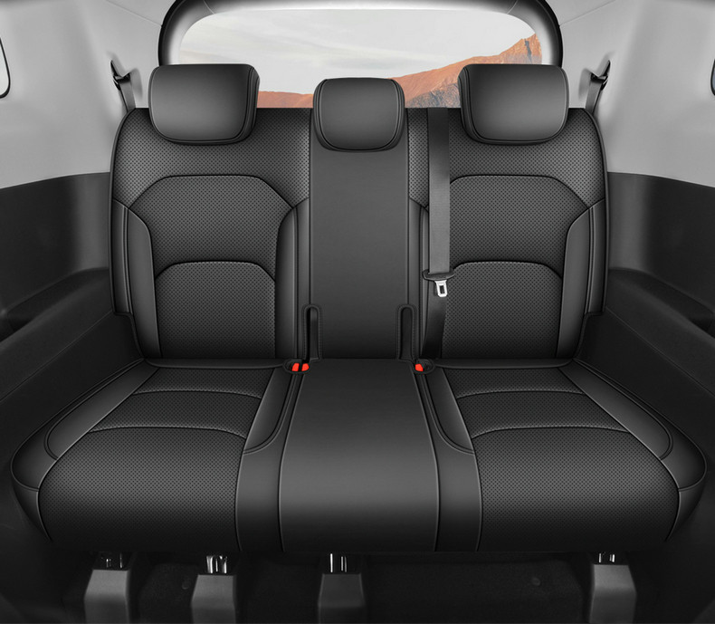 26 Models of Wuling Starlight 560 Special Car Seat Covers, Universal for All Seasons, Fully Enclosed Leather Perforated Breathable Seat Covers