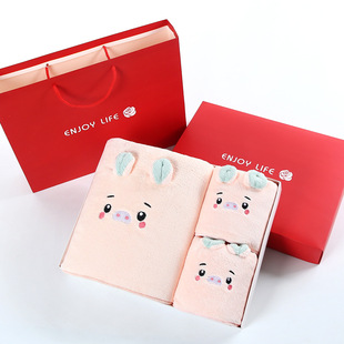 Customized High-Density Coral Velvet Cartoon Embroider Gift Bath Towel Gift Box 3D Ear Shape Souvenir Towel