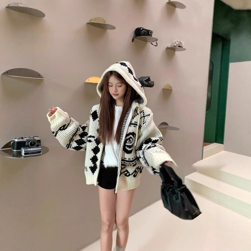 Yoo Jimin's Same Style Open** Elk Rose Knitwear Hooded Zipper Loose Jacquard Lazy Knitwear Jacket