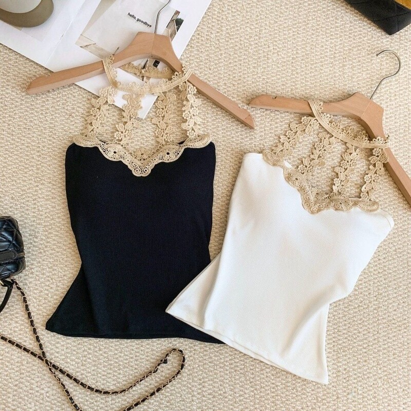 Sweet and Spicy Girl Style Lace Halter Neck Design with Cutout Tie, Chest Pad, Waist-Cinching, Slimming Effect, Can Be Worn Both Inside and Outside Sweet and Spicy Girl Style Lace Halter Neck Design with Cutout Tie, Chest Pad, Waist-Cinching, Slimming Effect, Can Be Worn Both Inside and Outside