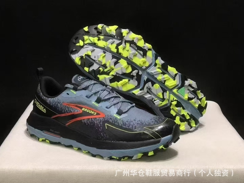 BROOKS Cascadia18 Mountain Rock メンズ レディース クロスカントリー ランニングシューズ 登山 滑り止め ランニングシューズ|undefined