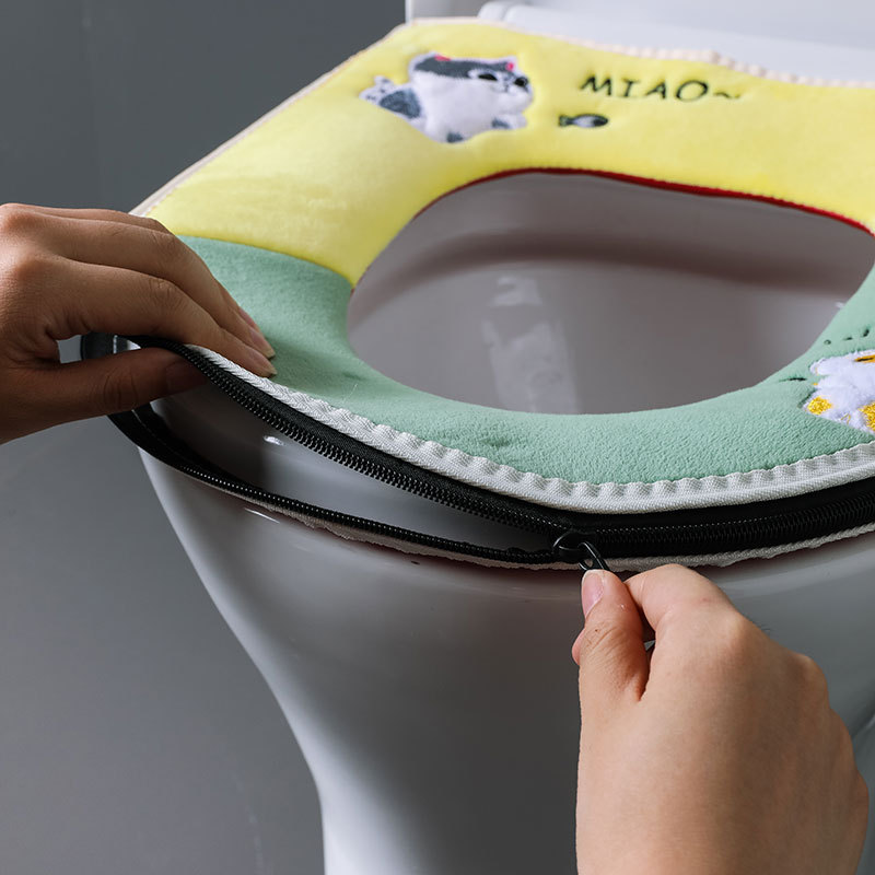 Cojín del asiento del inodoro del hogar Four Seasons Universal cubierta del inodoro gran invierno engrosada cojín del asiento del inodoro cojín