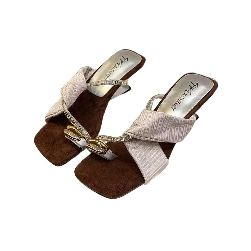 Zapatillas francesas de belleza para mujeres 2026 nuevo verano con falda zapatillas de tacón alto nicho de diseño sensación de zapatillas de diamante image 6