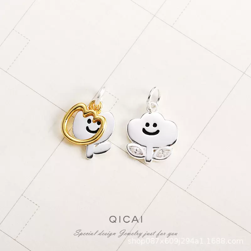 S925纯银可爱表情微笑挂件 小花朵吊坠 手工diy手链项链串珠配饰