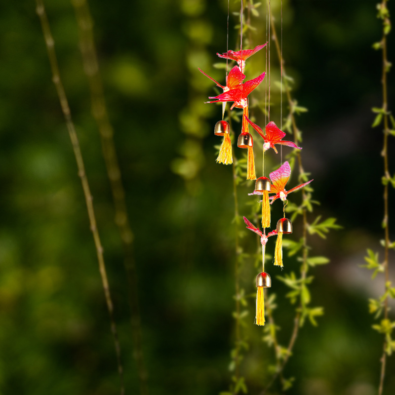 厂家批发太阳能吊灯LED风铃灯户外景观蜂鸟蜂鸟风铃挂灯花园装饰