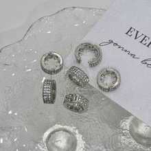 �ݕ���ͬ���yɫС�A�h���ٰl��Ů��߅�Aˮ�ΊA�l��ǰ�~�K�p�����A