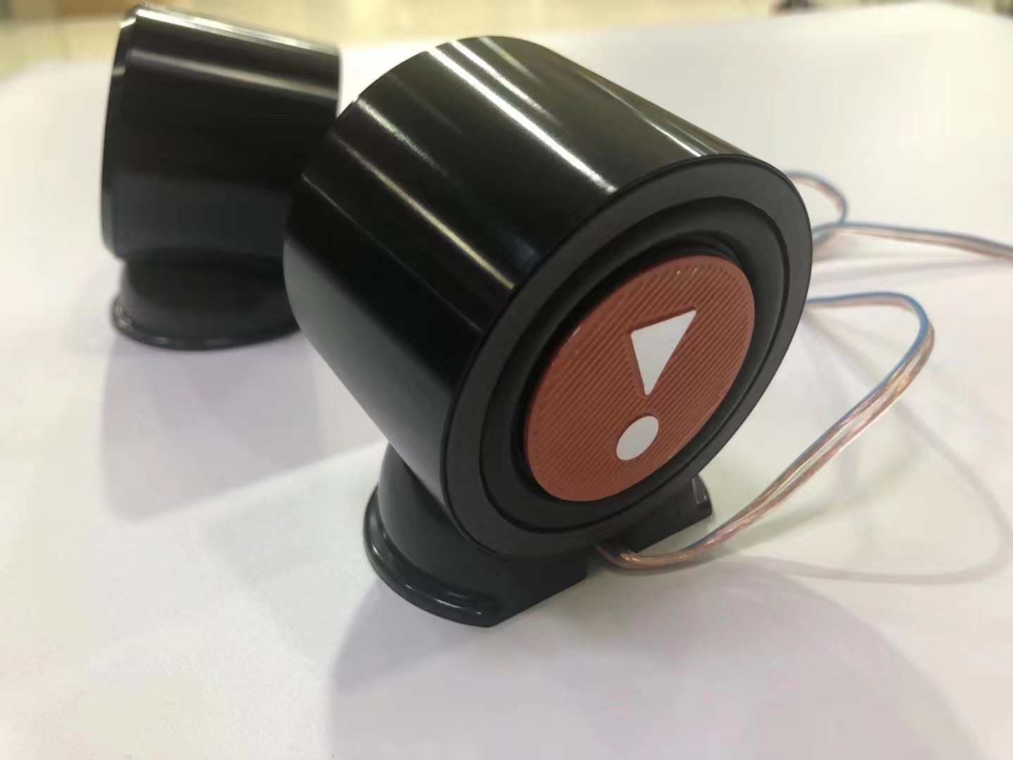 jbl中音3