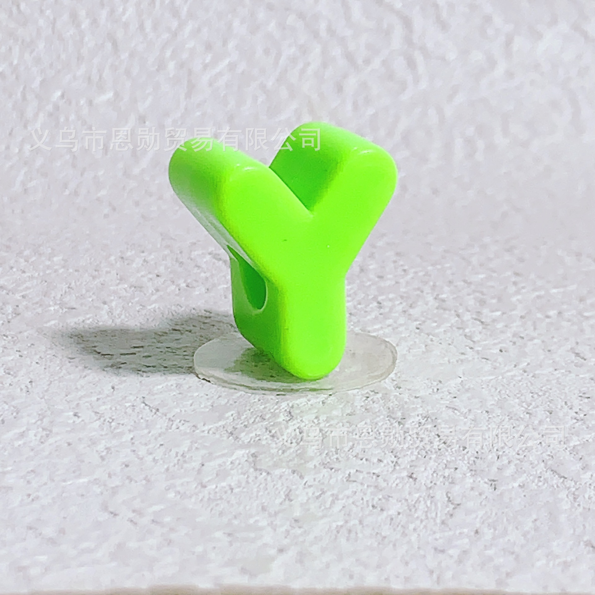Y (green)