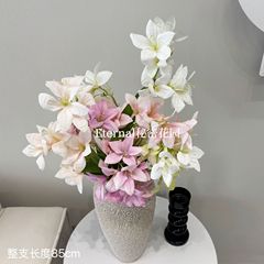 仿真花水仙百合高级感花材绢花小苍兰婚庆插花莫奈花园造景批发