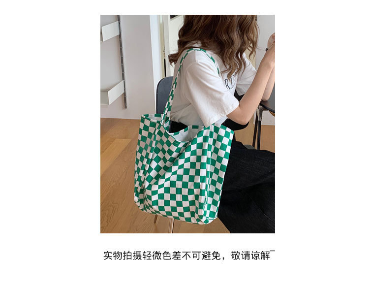 【 In Stock 】18181 checkerboard green checkered canvas bag, school-style commuter single-shoulder bag, retro hand-held tote bag undefined