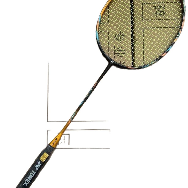 ハイエンド yy バドミントンラケット スカイアックス 100zz99pro プロ攻撃トレーニング フルカーボン耐性シングルラケット 男女兼用|undefined