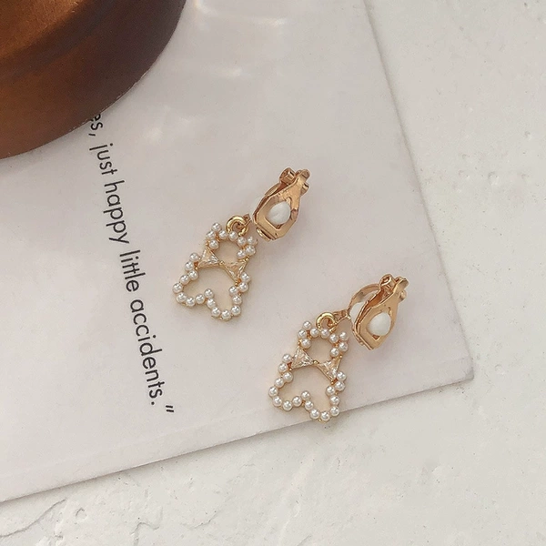 33#Winnar ear clip