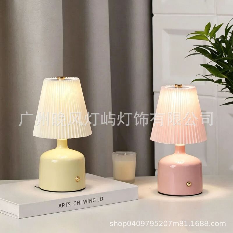 Factory Direct Supply of New European-Style Cream Pleated Rechargeable Table Lamp, Bedside Decorative Atmosphere Lamp, Creative Touch Night Light Factory Direct Supply of New European-Style Cream Pleated Rechargeable Table Lamp, Bedside Decorative Atmosphere Lamp, Creative Touch Night Light