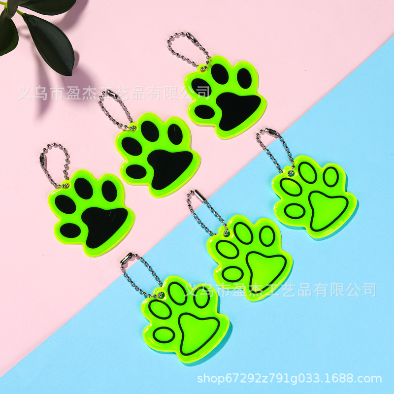 Retro-reflectante garra de gato PVC retro-reflectante llave mochila decoración estilo de dibujos animados LOGO personalizado reflejo nocturno